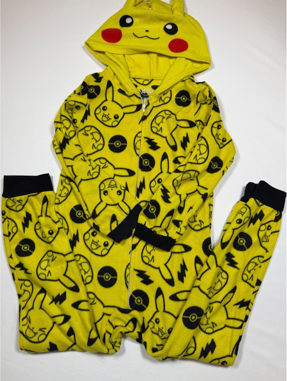 Pokemon Pikachu hooded fleece pajama set